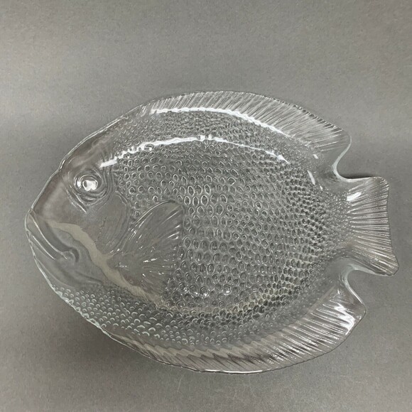 Arcoroc France Fish Clear Textured Glass Plate 10 3/4" - Picture 1 of 4